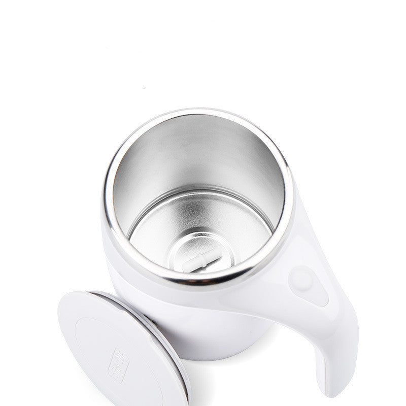 Automatic mixing cup