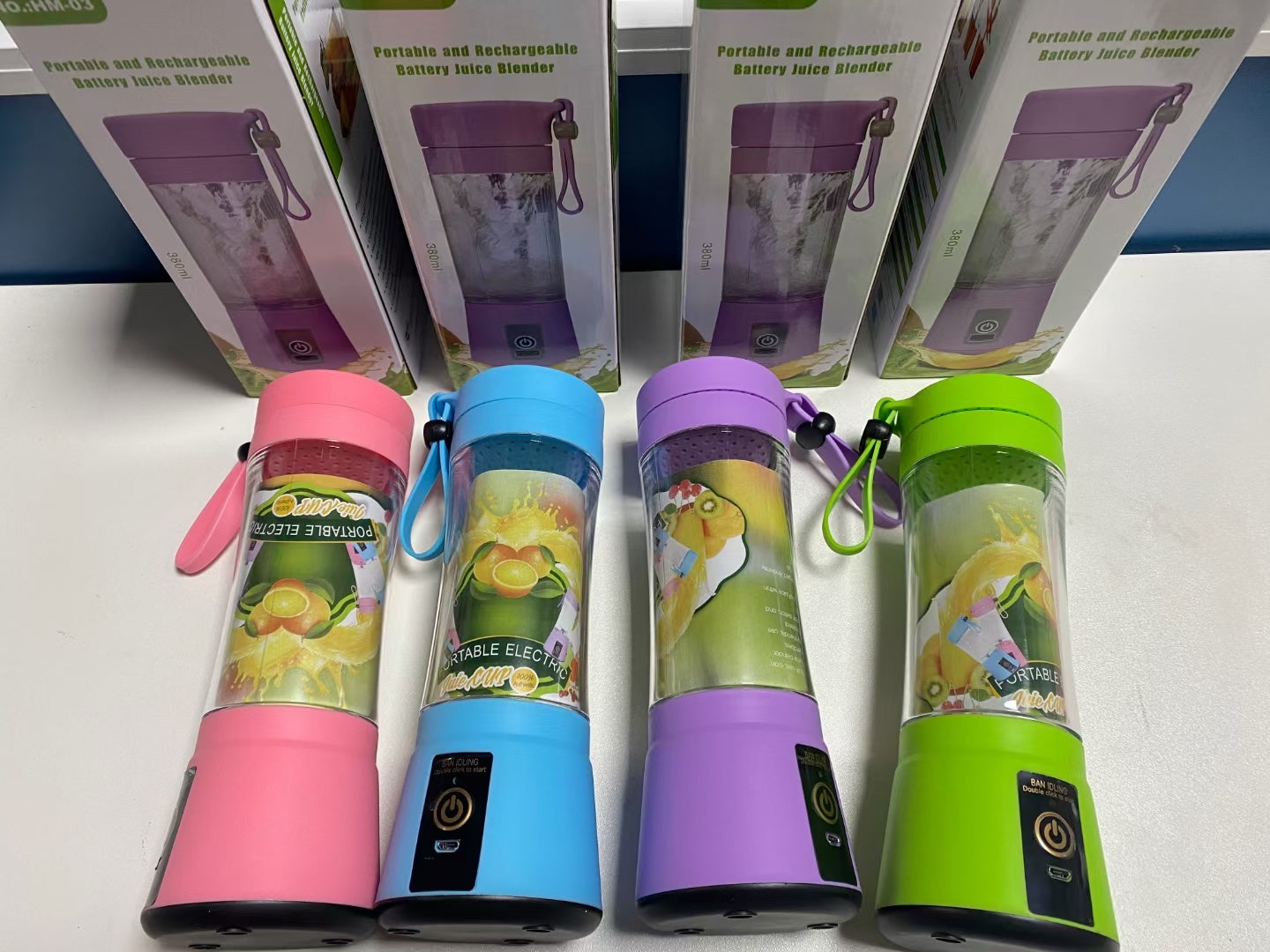 USB rechargeable mini blender